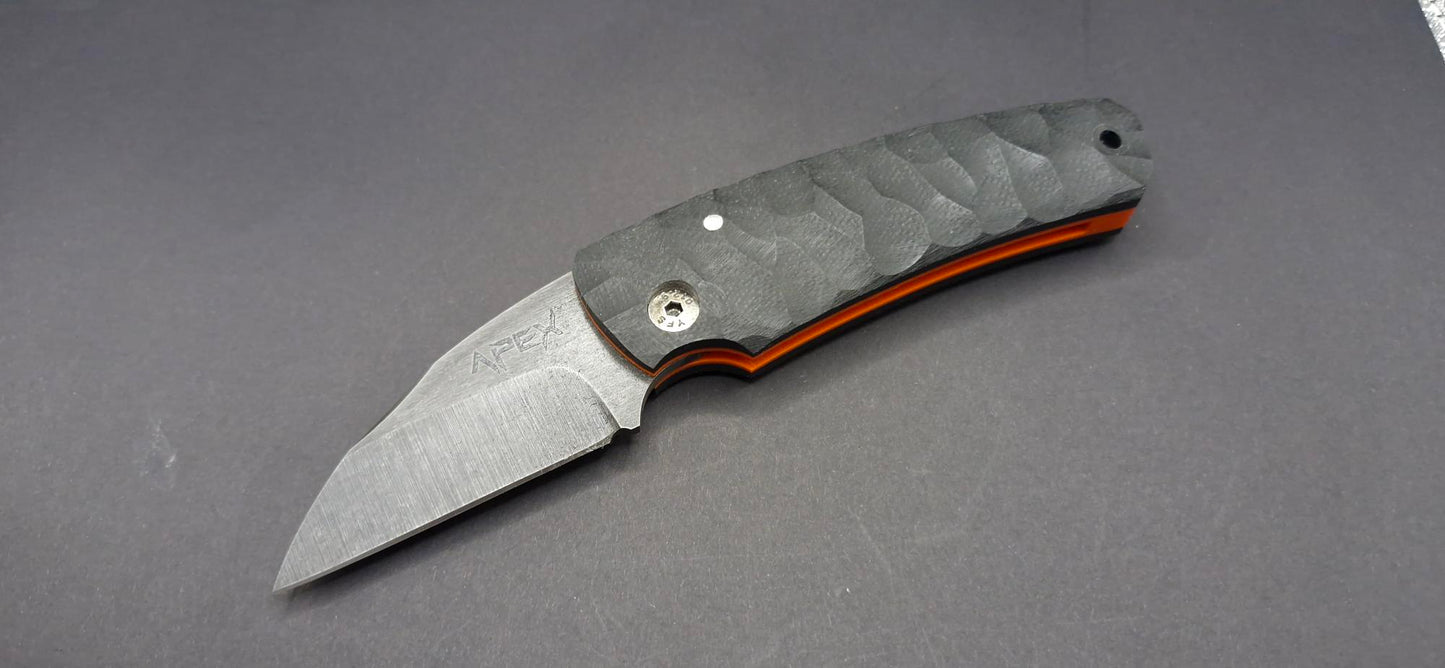 Wharncliff friction folder