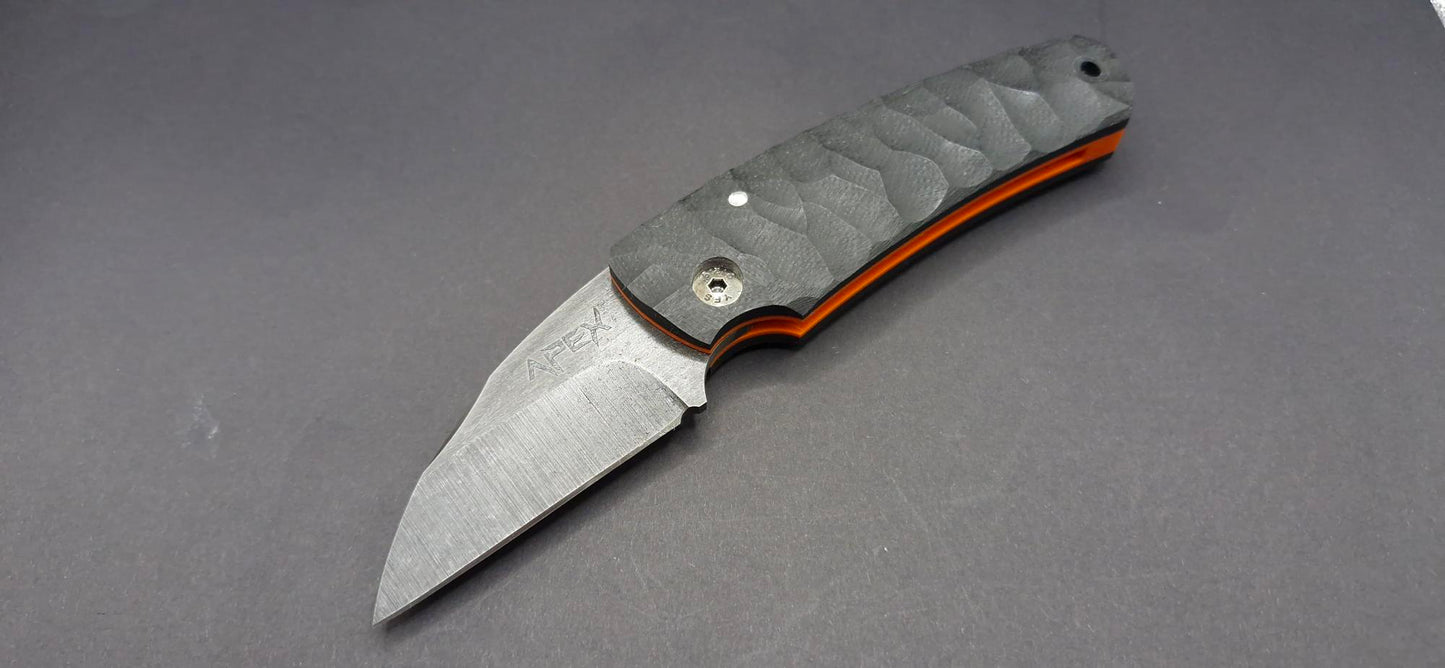 Wharncliff friction folder