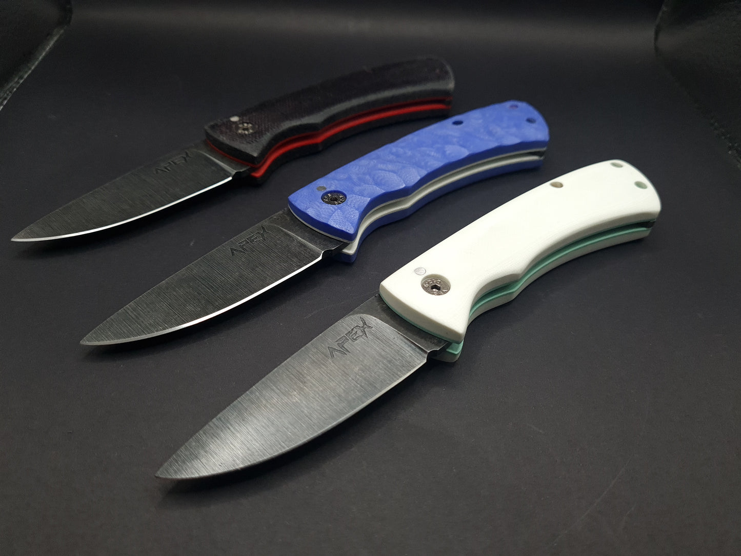 UK Legal friction folding knives