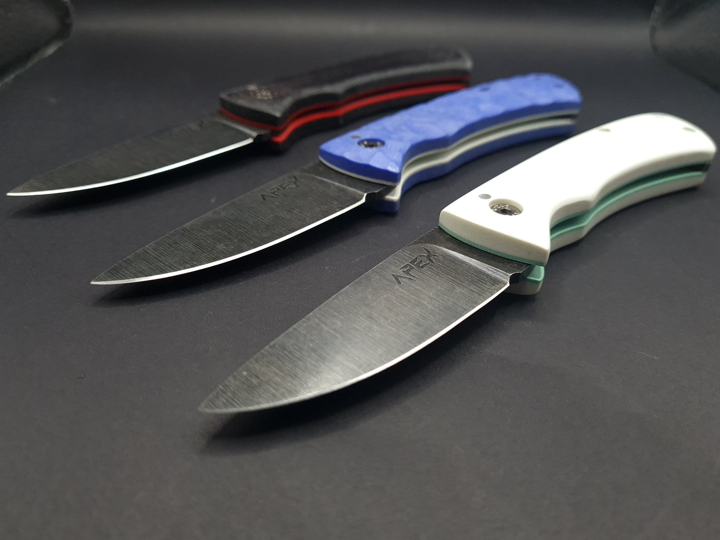 UK Legal friction folding knives