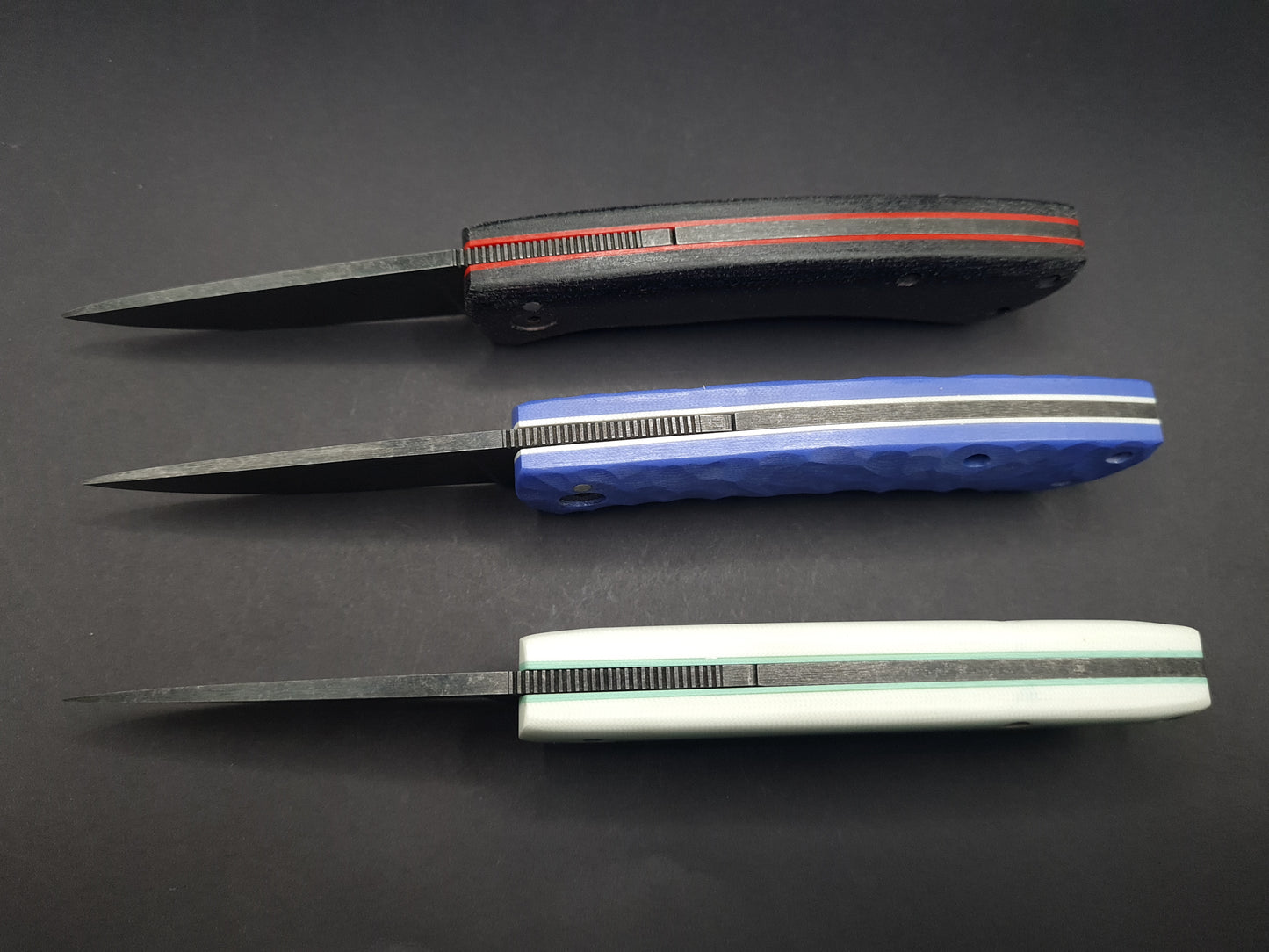 UK Legal friction folding knives