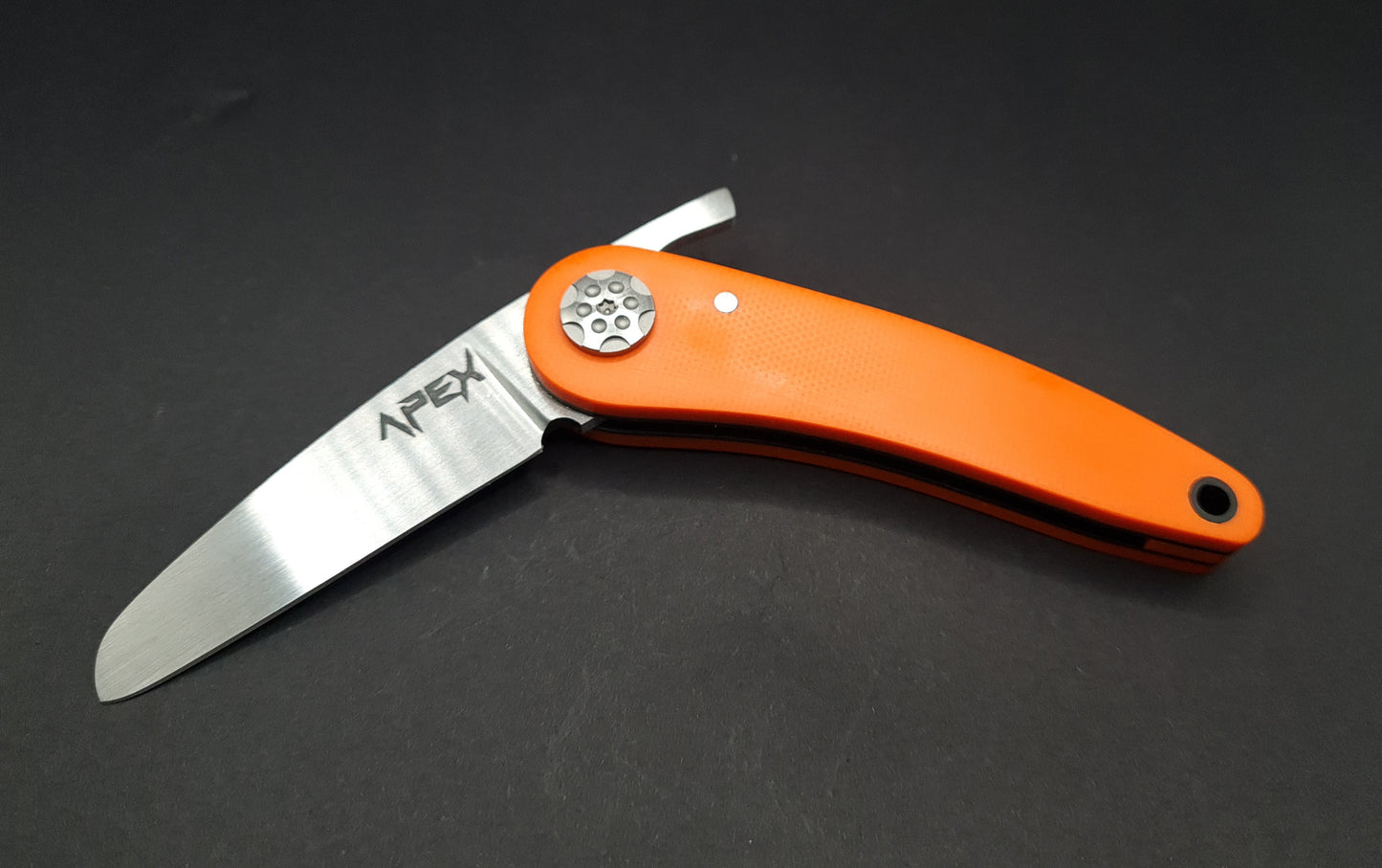 Orange UK friendly Lambsfoot friction folder