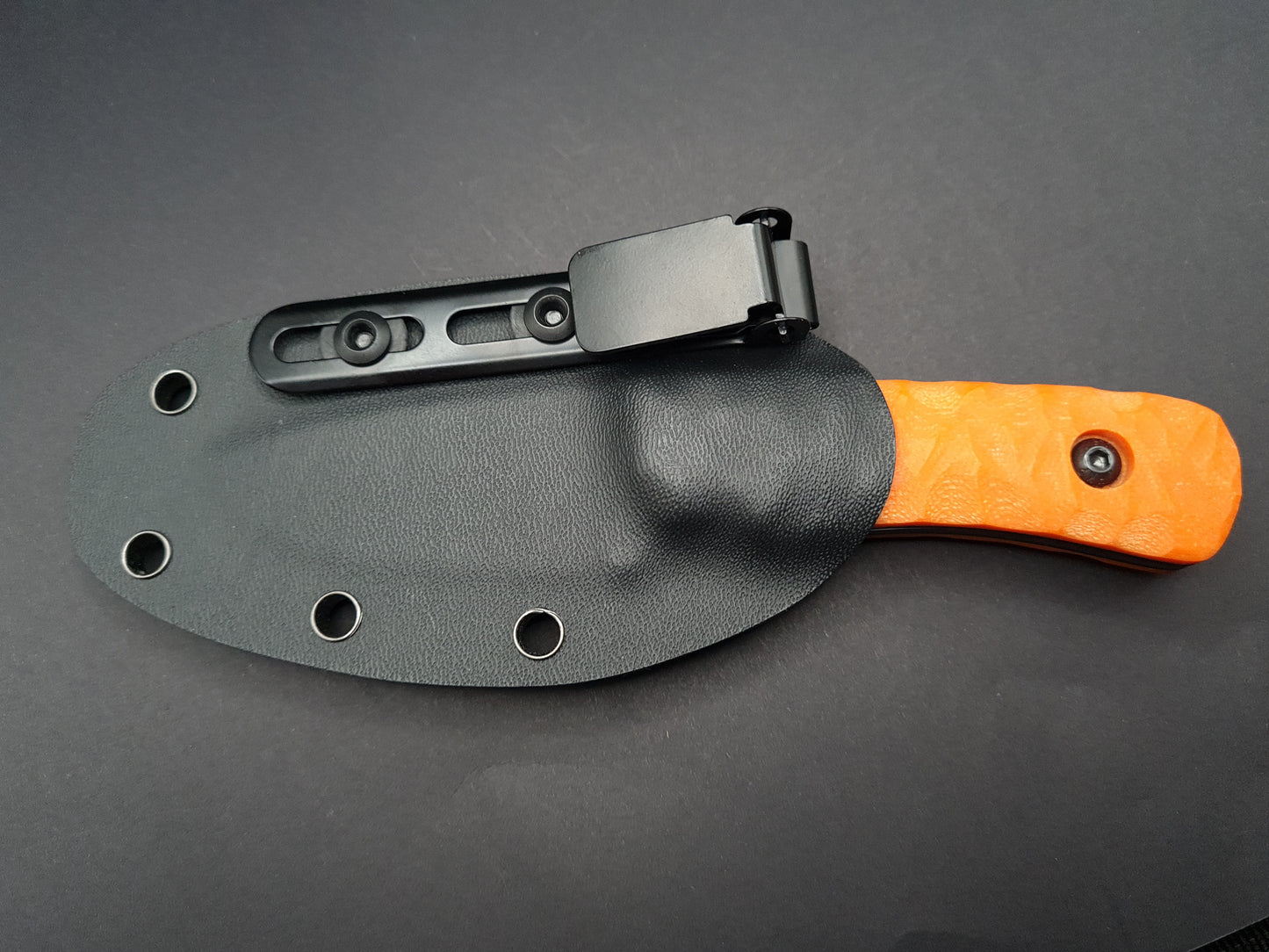 Fixed blade utility knife