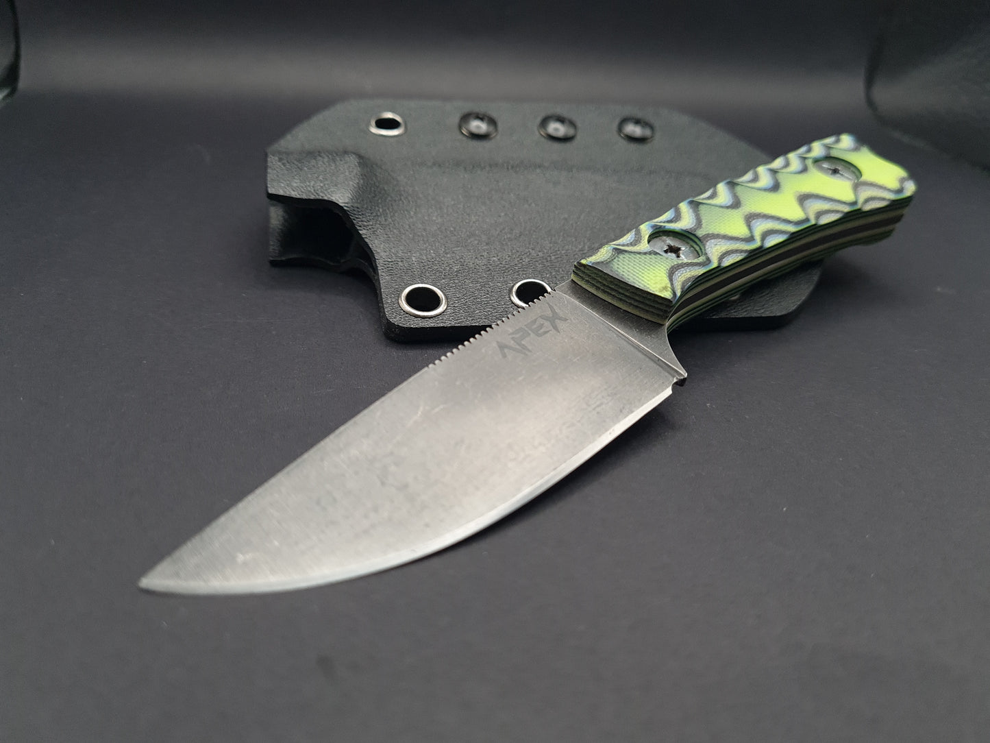 Drop point fixed blade utility knife